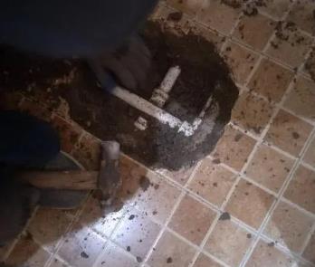 碾子山卫生间漏水维修公司为您分享下卫生间渗水如何处理及注意事项